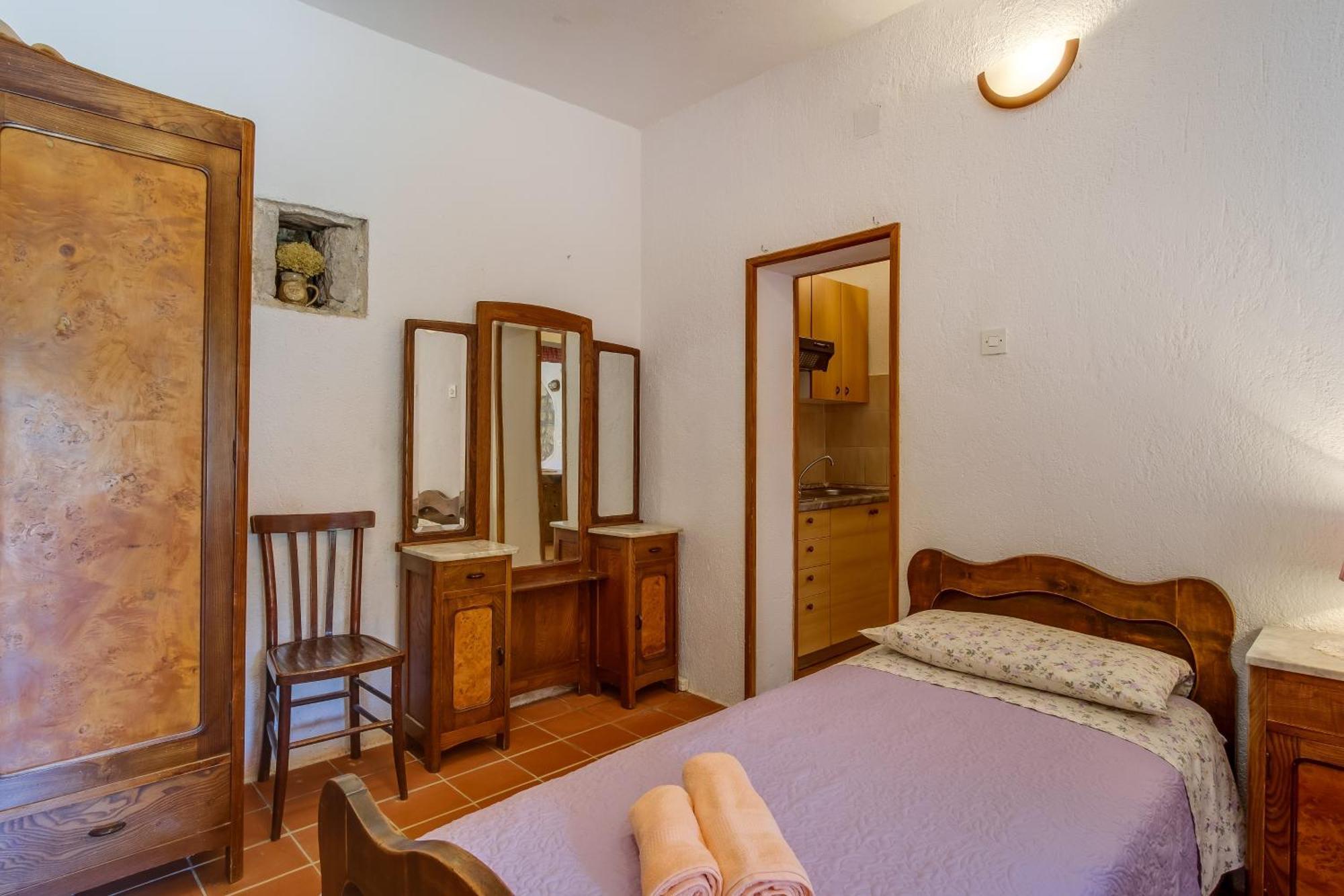Apartments With A Parking Space Punta Kriza, Cres - 867 Room photo